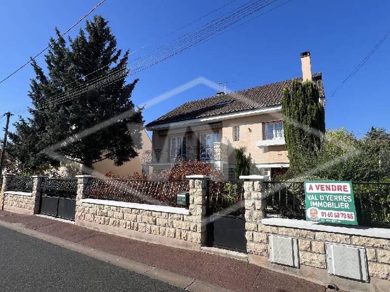 Maison 7 pièces 140 m² — photo 1