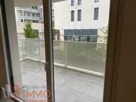 T2 — photo 2