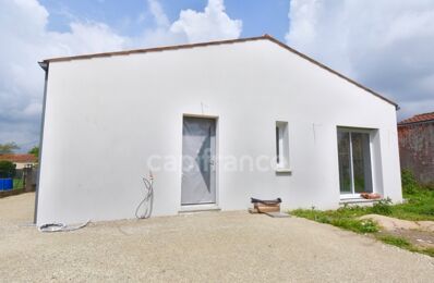 vente maison 238 500 € à proximité de Saint-Coutant-le-Grand (17430)