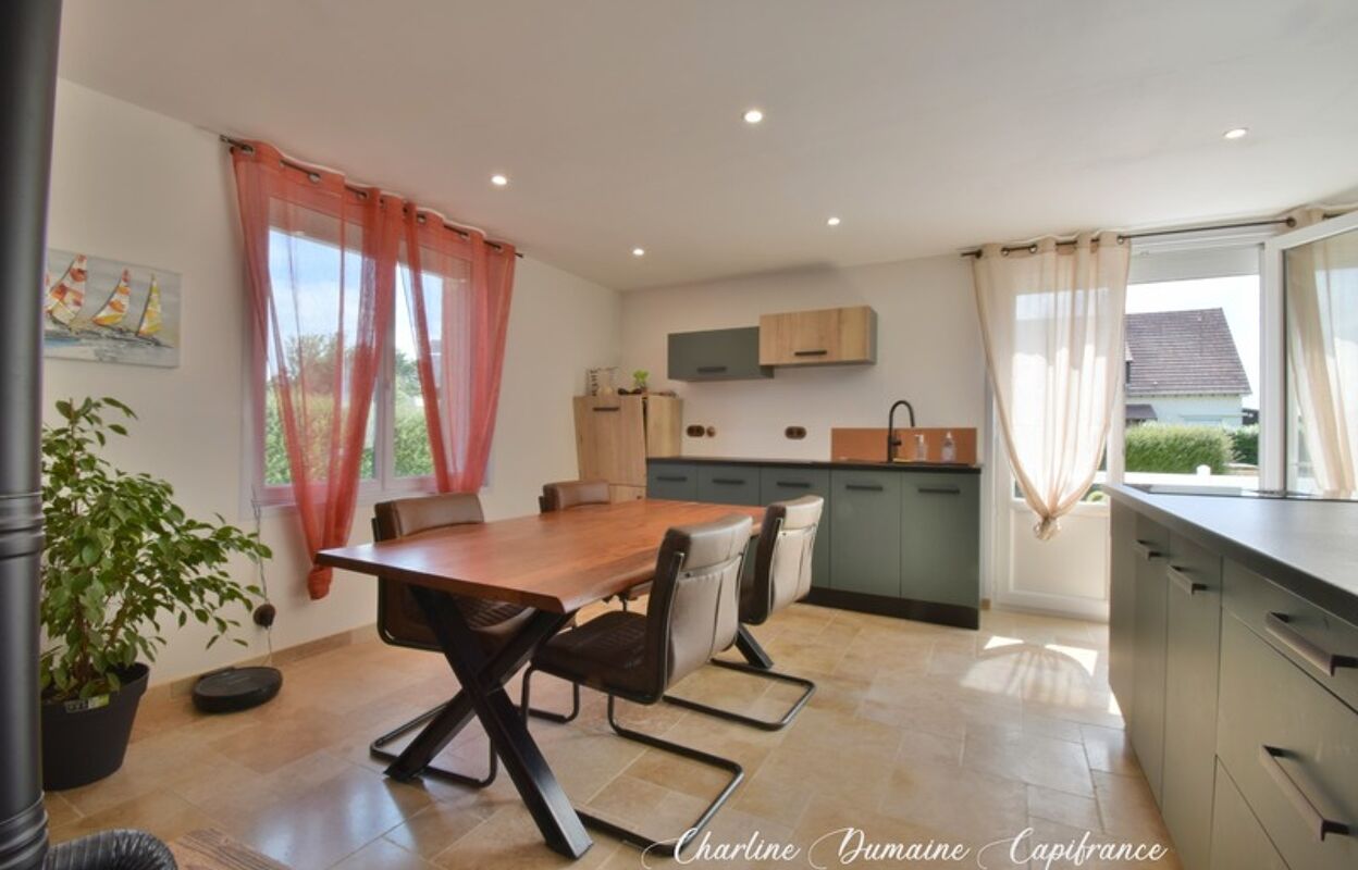 maison 5 pièces 104 m2 à vendre à Graye-sur-Mer (14470)