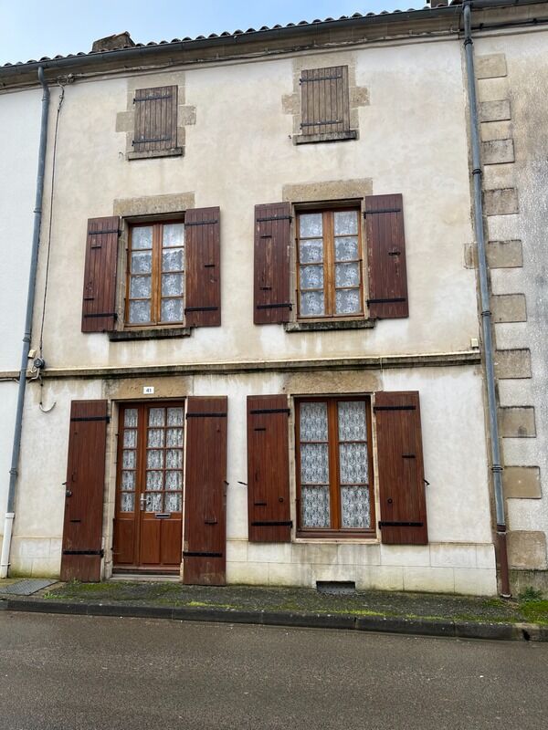 Villa / Maison 8 pièces  à vendre Aulnay 17470