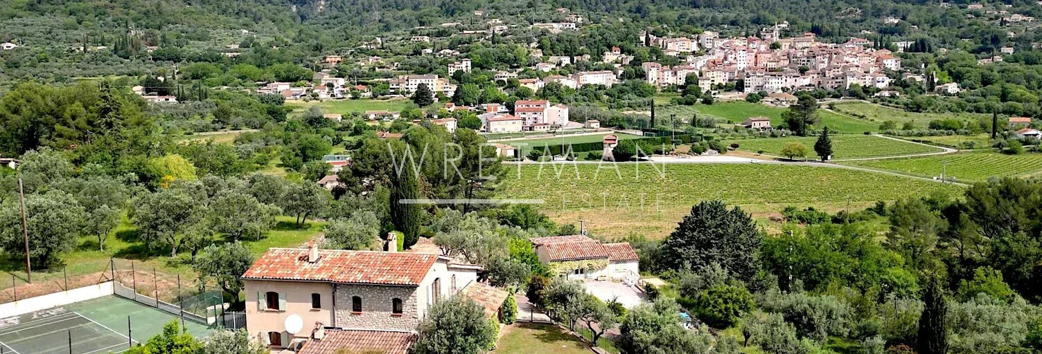 Maison 8 Pièces 185 m² à vendre à Callas (83830)