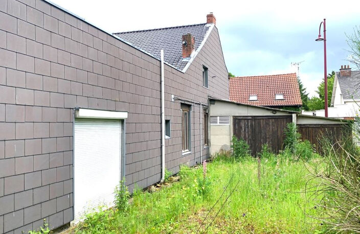 Maison de campagne semi individuelle bâtie sur un beau terra — photo 2
