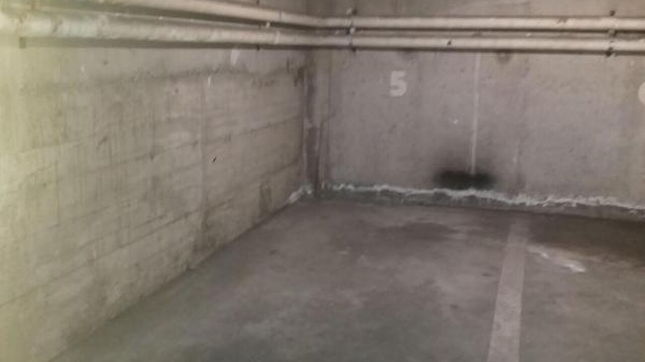 garage  pièces 15 m2 à vendre à Saint-Nazaire (44600)