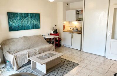 location appartement 550 € CC /mois à proximité de Fourques (30300)