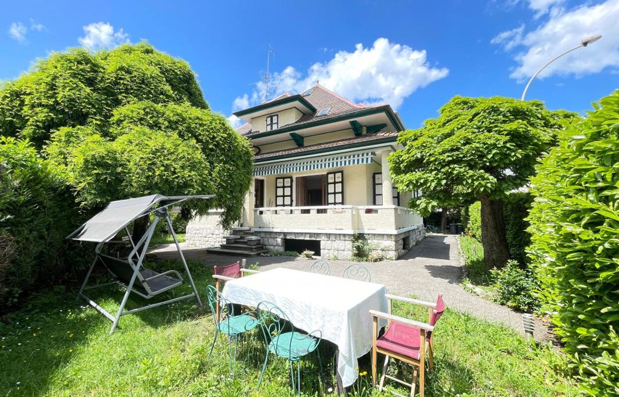 maison 6 pièces 294 m2 à vendre à Annecy (74000)