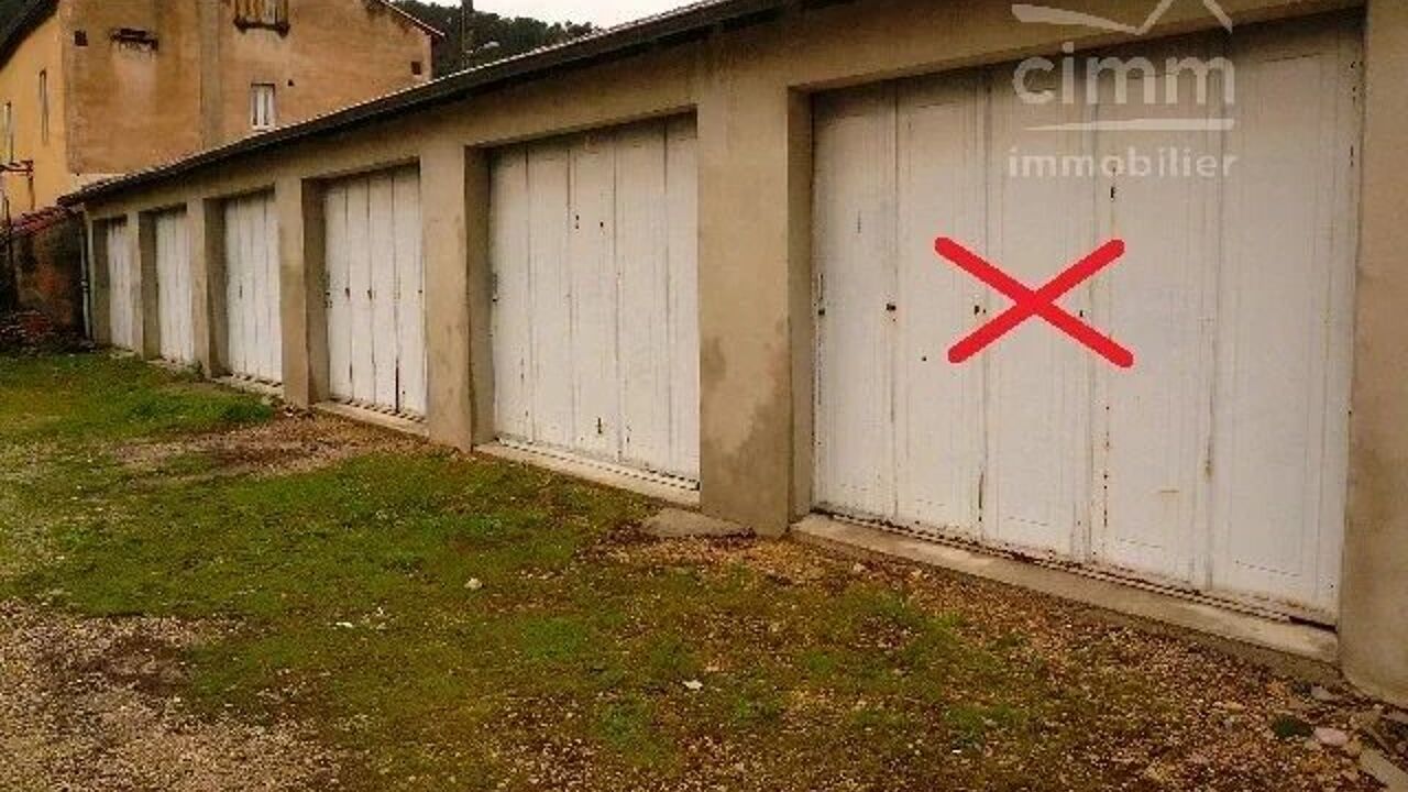 garage  pièces 15 m2 à louer à Le Teil (07400)