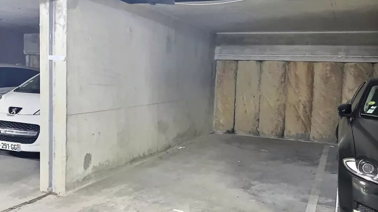 garage  pièces 15 m2 à louer à Montpellier (34000)