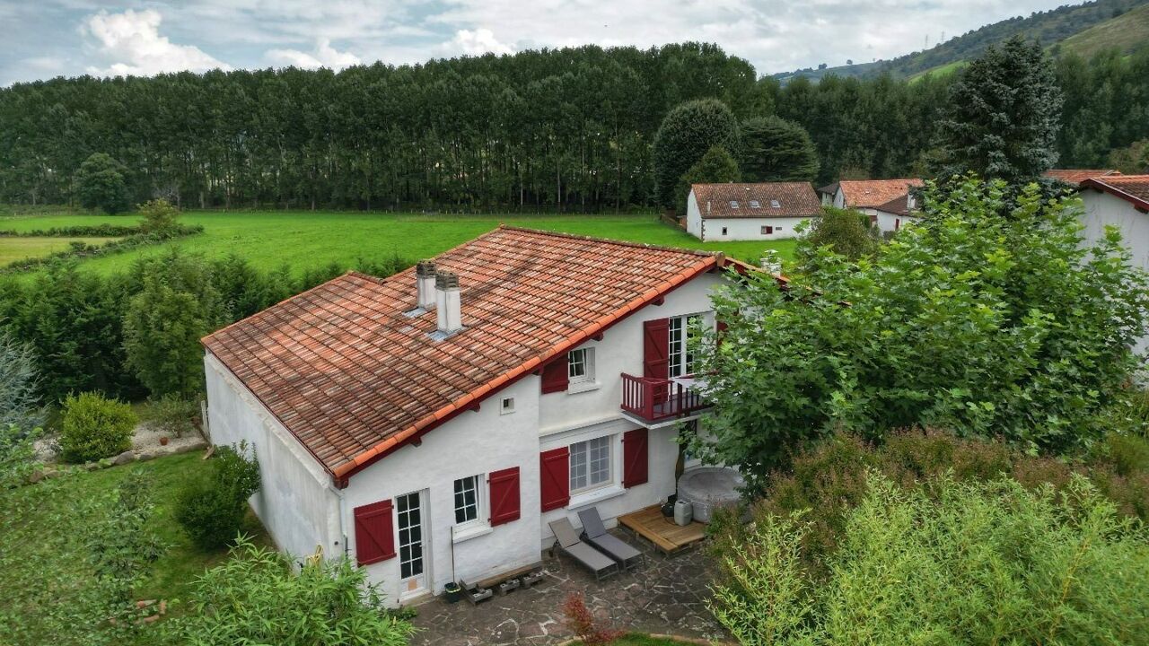 maison 4 pièces 135 m2 à vendre à Saint-Martin-d'Arrossa (64780)