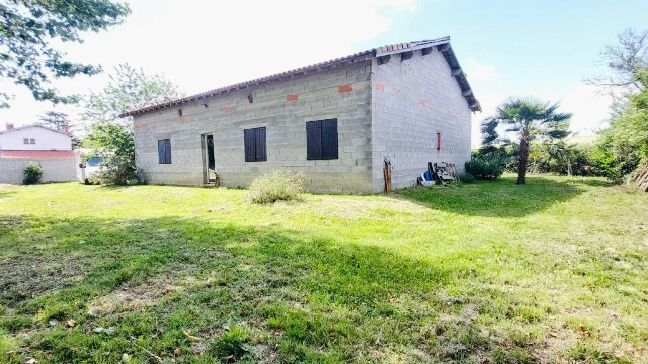 maison 1 pièces 180 m2 à vendre à Saint-Martin-d'Oydes (09100)