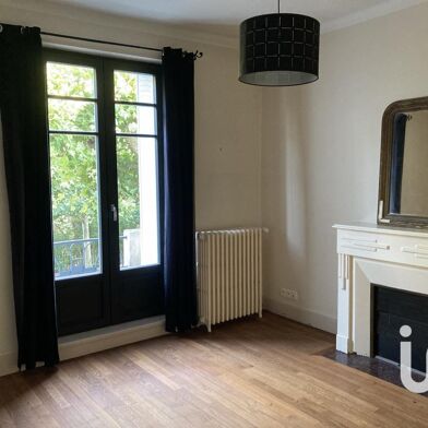 Maison 8 pièces 176 m²