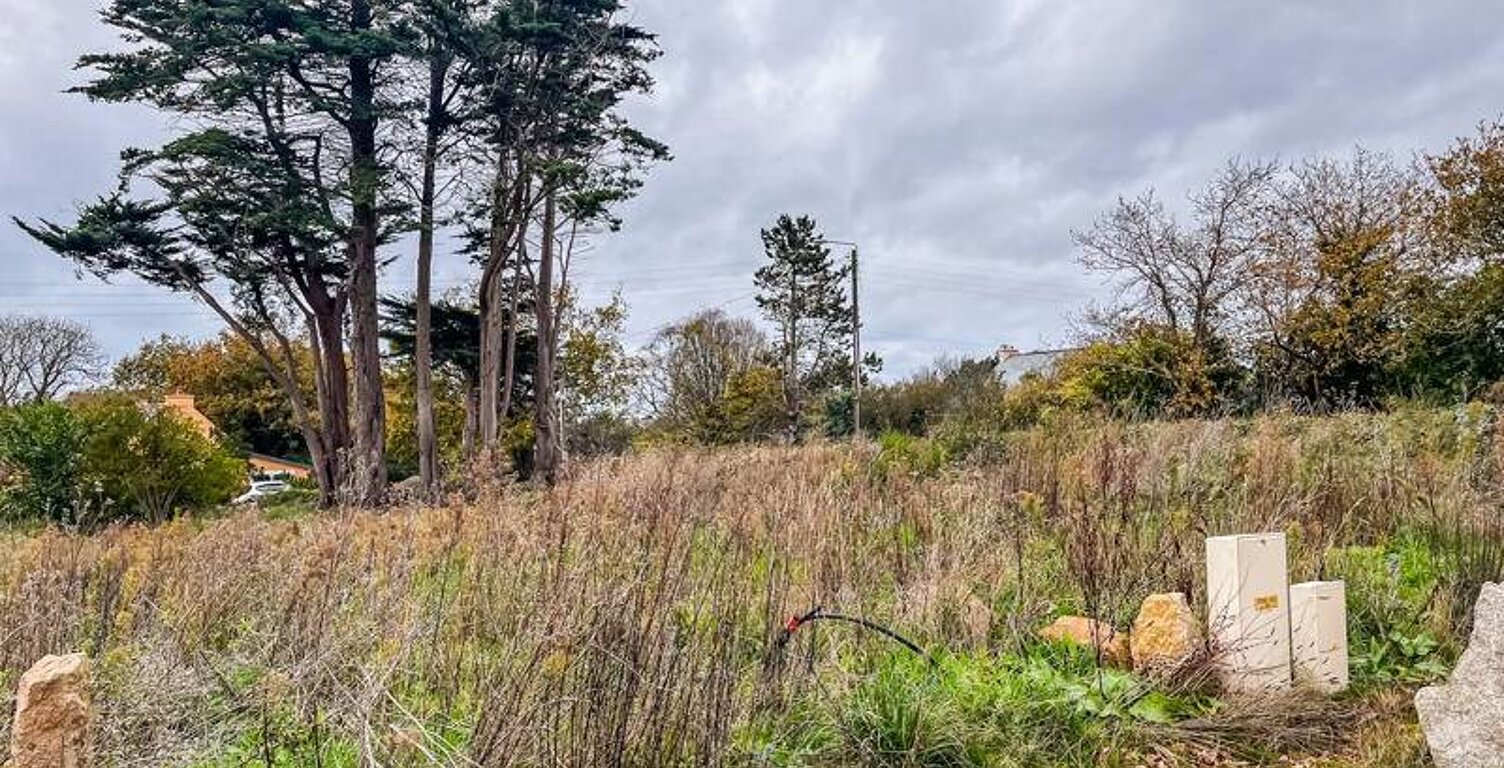 Terrain à bâtir de 0 pièces principales — photo 1