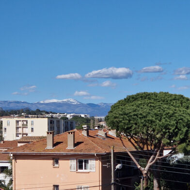 Appartement 3 pièces 261500 €