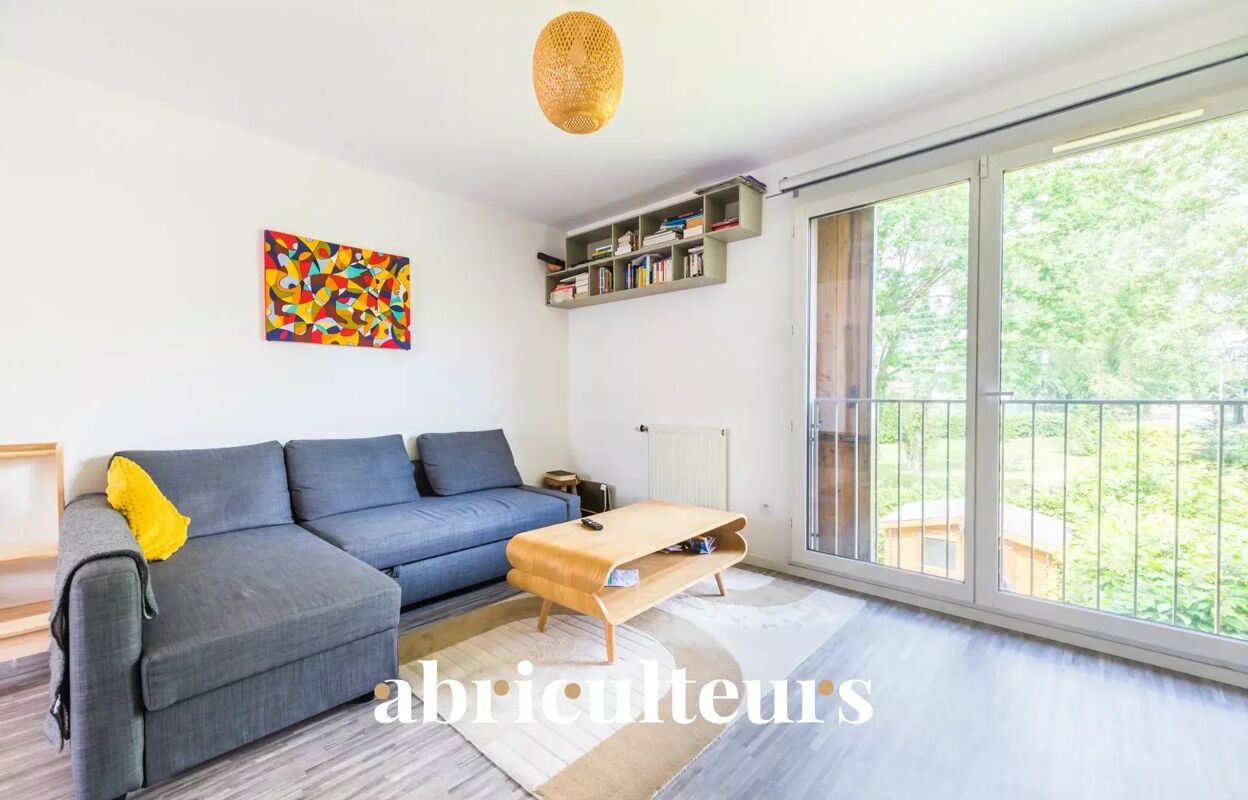 appartement 3 pièces 65 m2 à vendre à Sainte-Geneviève-des-Bois (91700)