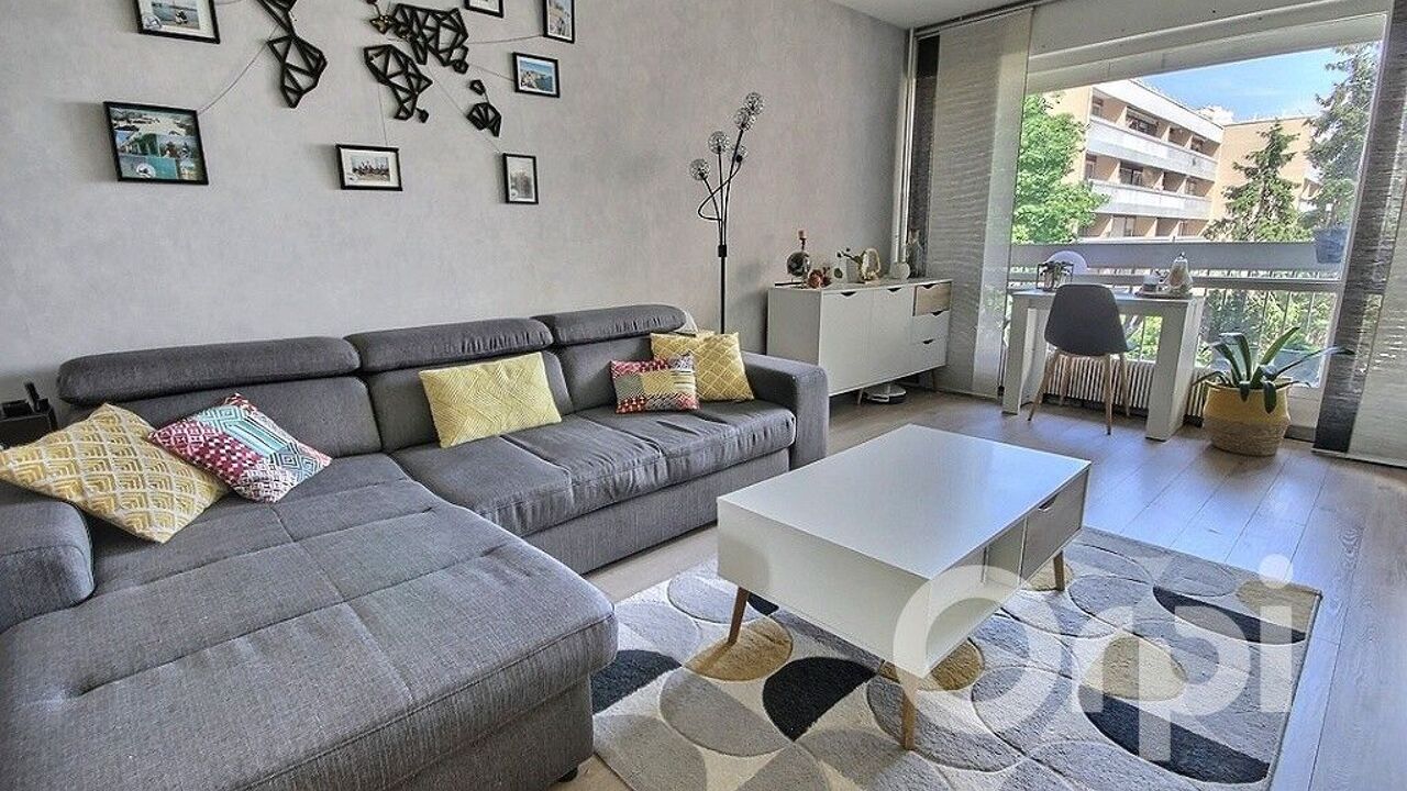 appartement 3 pièces 66 m2 à vendre à Élancourt (78990)