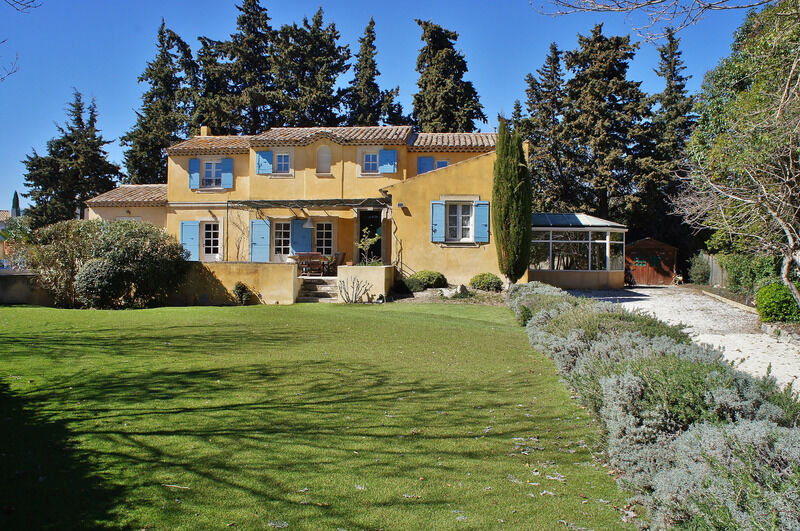 Villa / Maison 5 pièces  à vendre Saint-Cannat 13760