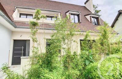 vente maison 1 045 000 € à proximité de Chevry-Cossigny (77173)