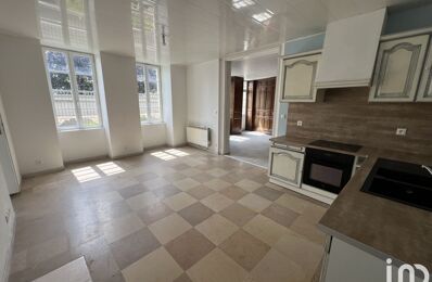 vente maison 216 000 € à proximité de Sainte-Ouenne (79220)
