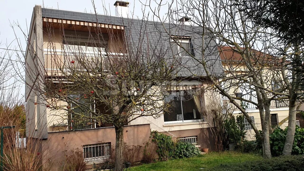 maison 6 pièces 141 m2 à vendre à Savigny-sur-Orge (91600)