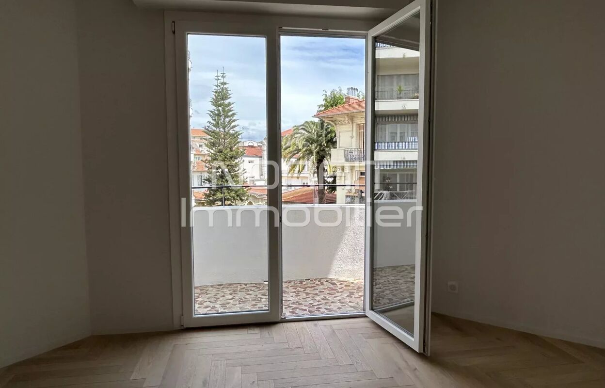 appartement 2 pièces 54 m2 à vendre à Nice (06000)