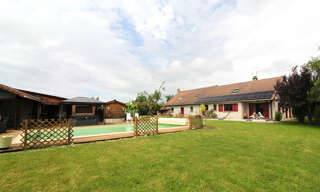 Maison 9 Pièces 200 m² à vendre à Nandax (42720)