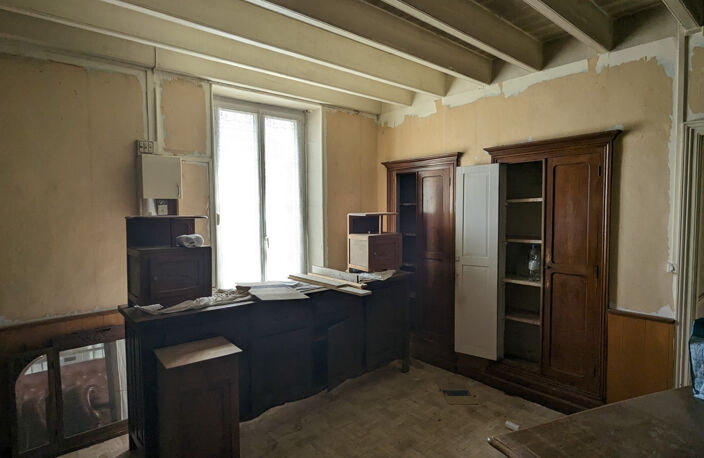 Maison de bourg à rénover entièrement sur Maillé Marais Poit — photo 3