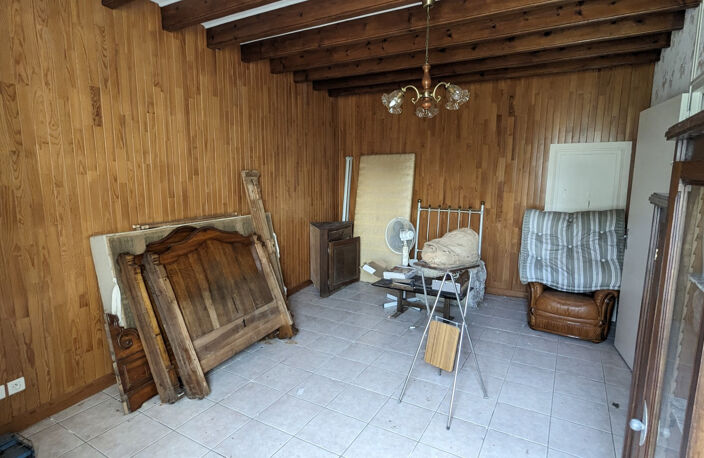 Maison de bourg à rénover entièrement sur Maillé Marais Poit — photo 4