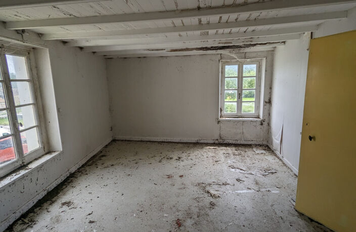 Maison de bourg à rénover entièrement sur Maillé Marais Poit — photo 5