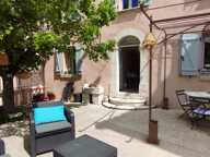 A 20 mn de VENCE, superbe maison de village avec terrasse et studio. — photo 2
