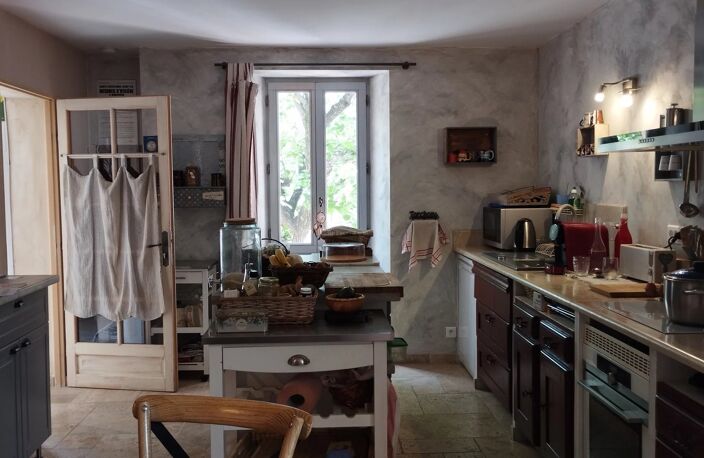 A 20 mn de VENCE, superbe maison de village avec terrasse et studio. — photo 5