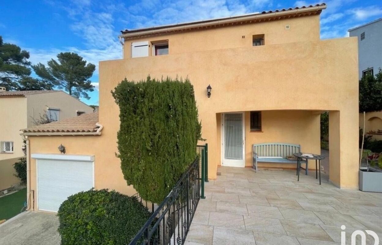 maison 6 pièces 110 m2 à vendre à Six-Fours-les-Plages (83140)