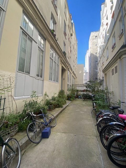 Appartement a louer paris-11e-arrondissement - 2 pièce(s) - 26 m2 - Surfyn