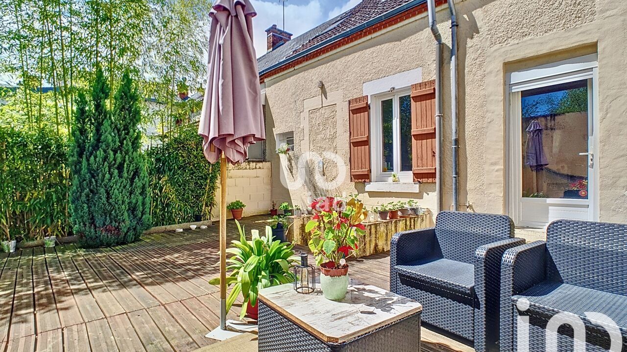 maison 6 pièces 110 m2 à vendre à Vierzon (18100)