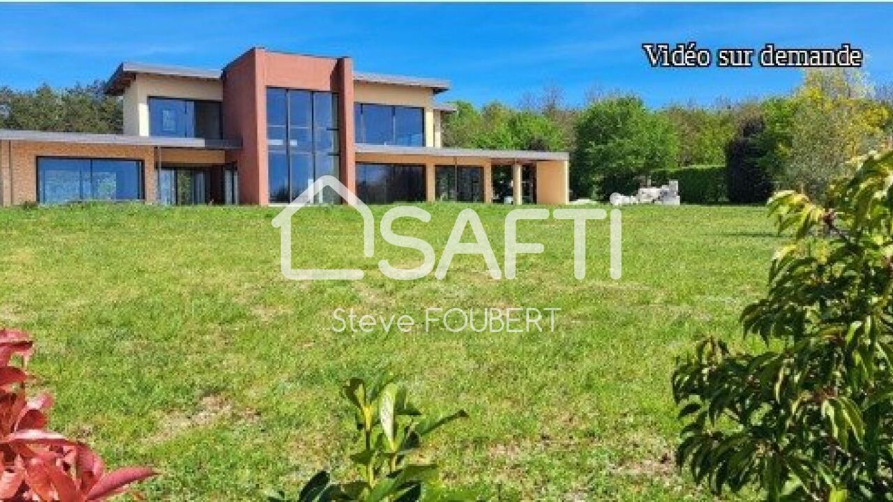 maison 8 pièces 218 m2 à vendre à Saint-Léon-sur-Vézère (24290)