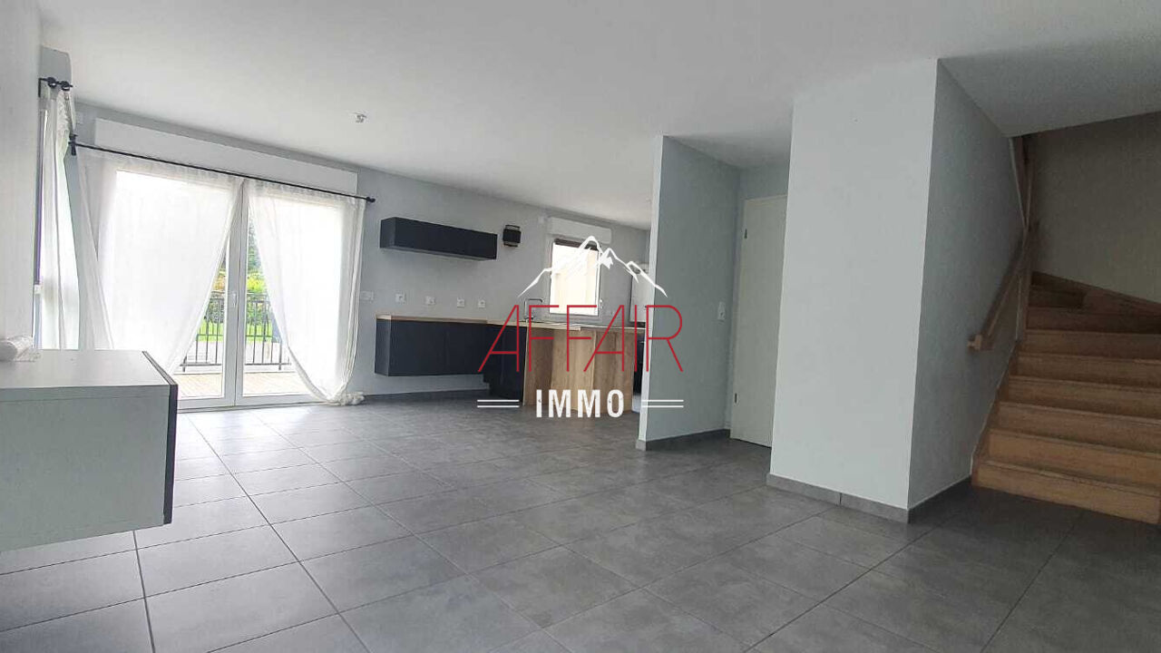 appartement 4 pièces 83 m2 à vendre à Reignier-Ésery (74930)