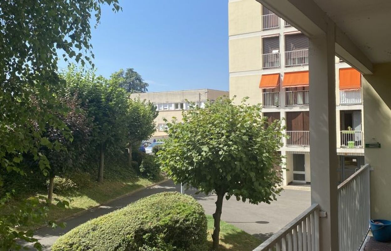 appartement 4 pièces 59 m2 à vendre à Saint-Étienne (42100)