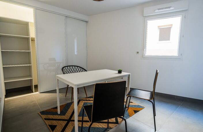 Bureau — photo 5