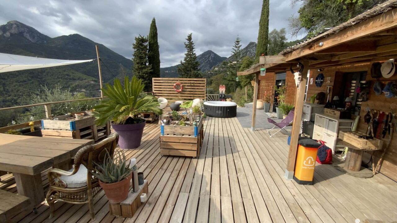 maison 3 pièces 102 m2 à vendre à Castellar (06500)