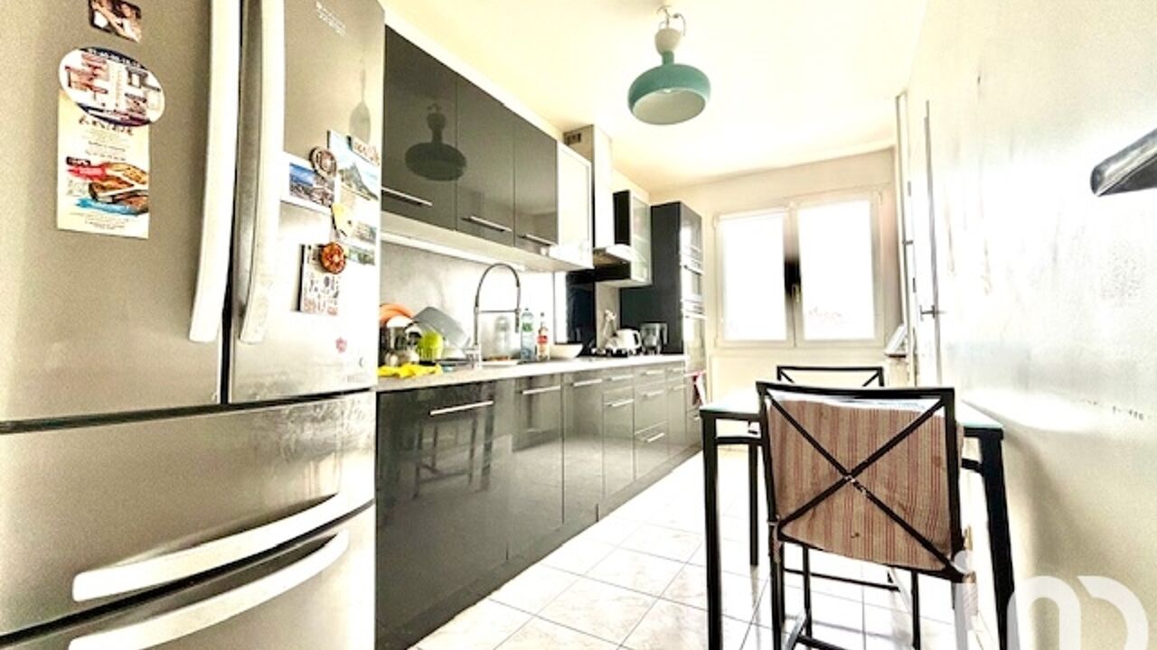 appartement 3 pièces 65 m2 à vendre à Évry (91000)