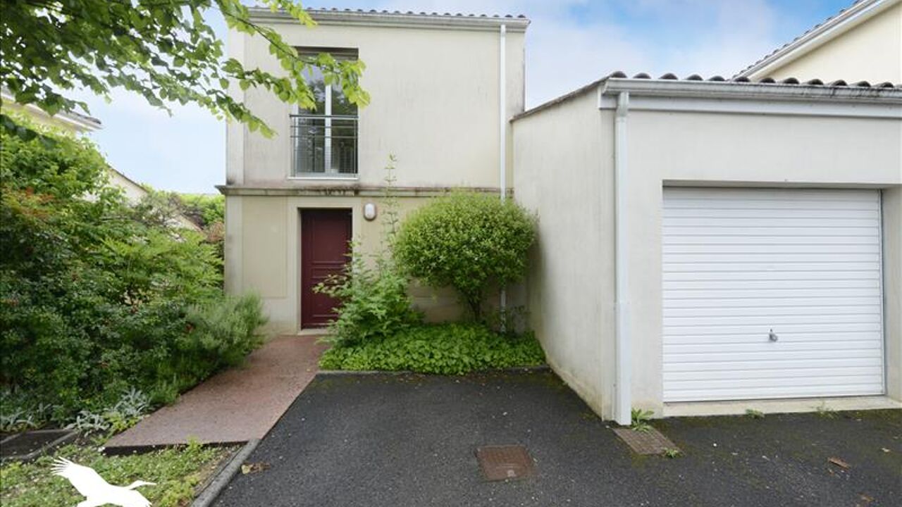 maison 4 pièces 81 m2 à vendre à Angoulême (16000)