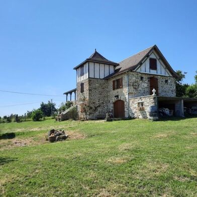 Maison 6 pièces 270300 €