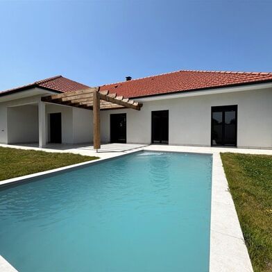 Maison 5 pièces 379800 €