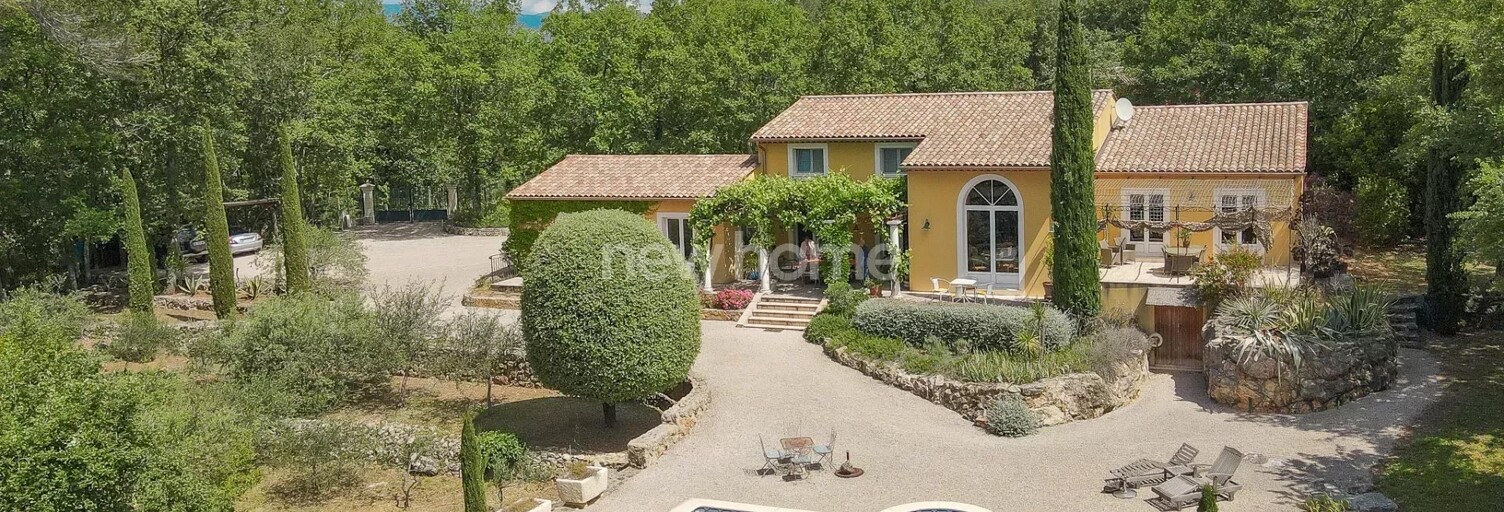 Maison 10 Pièces 253 m² à vendre à Saint-Paul-en-Forêt (83440)