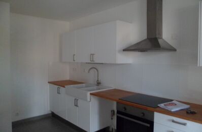 location appartement 999 € CC /mois à proximité de La Penne-sur-Huveaune (13821)