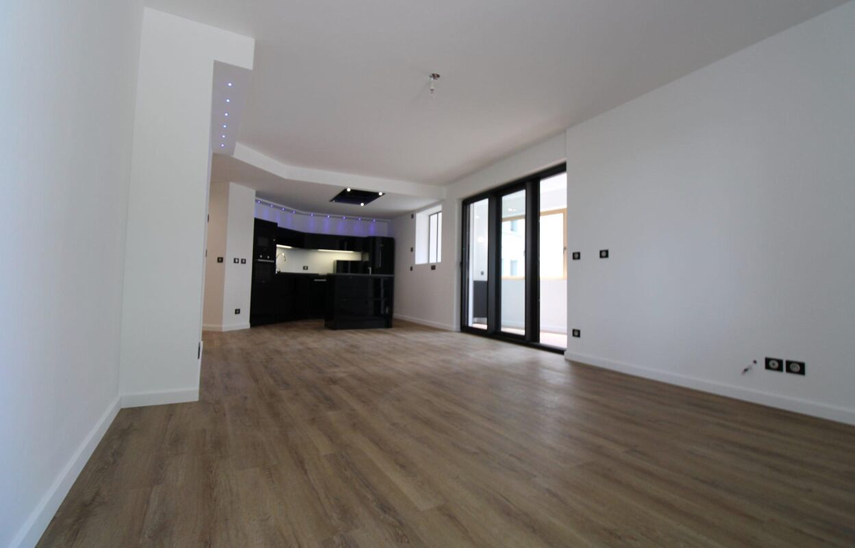 appartement 4 pièces 103 m2 à vendre à Lyon 8 (69008)