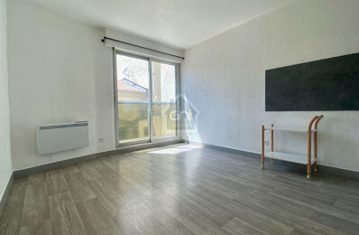 location appartement 580 € CC /mois à proximité de Vestric-Et-Candiac (30600)