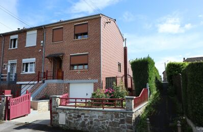 vente maison 136 000 € à proximité de Felleries (59740)
