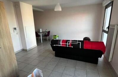 location appartement 800 € CC /mois à proximité de Villenave-d'Ornon (33140)