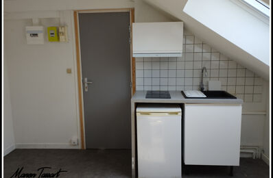 location appartement 300 € CC /mois à proximité de Raismes (59590)