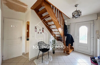 vente maison 281 000 € à proximité de Wemaers-Cappel (59670)